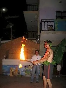 Alis Hotel Φετιγιέ 2*,