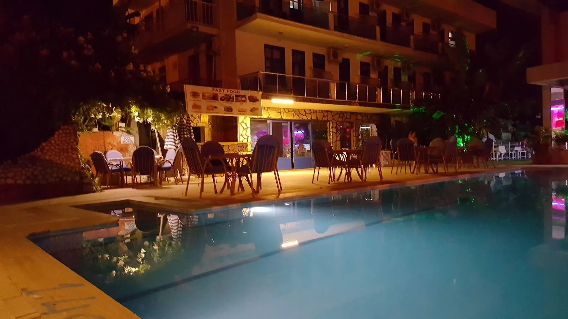 Alis Hotel Φετιγιέ